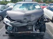 ✅ 2013 Toyota Sienna XLE AAS • VIN: 5TDYK3DC8DS357402 • Lot: 42975584. Listed on IAAI with 175,883 mi. Free auction sales archive from the USA and detailed vehicle history report at DreamBid. Image 12.