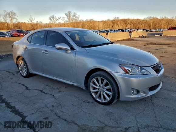 ✅ 2010 Lexus IS 250 • VIN: JTHCF5C2XA5038912 • Lot: 93369605. Wystawiony na Copart z przebiegiem 198 478 mil. Bezpłatny archiwum sprzedaży aukcyjnych z USA i szczegółowy raport historii pojazdu na DreamBid. Zdjęcie 4.