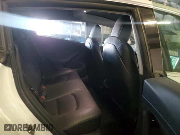 ✅ 2020 Tesla Model 3 Long Range • VIN: 5YJ3E1EB4LF787569 • Lot: 91934245. Wystawiony na Copart z przebiegiem 92 943 mil. Bezpłatny archiwum sprzedaży aukcyjnych z USA i szczegółowy raport historii pojazdu na DreamBid. Zdjęcie 10.