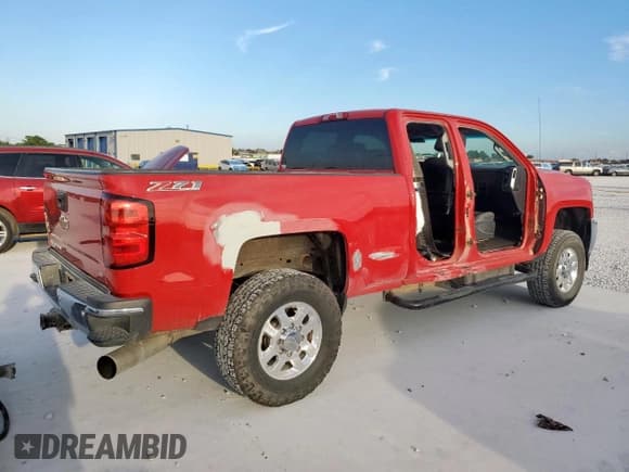 ✅ 2015 Chevrolet Silverado 2500HD LT • VIN: 1GC2KVE8XFZ117913 • Лот: 69125855. Опубликован ранее на Copart с пробегом 381 021 миль. Бесплатный доступ к архиву аукционных продаж из США и подробный отчёт об истории автомобиля на DreamBid. Изображение 3.