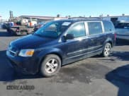 ✅ 2010 Dodge Grand Caravan SXT • VIN: 2D4RN5DX0AR138824 • Лот: 43646266. Опубликован ранее на IAAI с пробегом 153 299 миль. Бесплатный доступ к архиву аукционных продаж из США и подробный отчёт об истории автомобиля на DreamBid. Изображение 2.