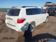 ✅ 2010 Toyota Highlander SE • VIN: 5TDJK3EH3AS033460 • Lot: 43535109. Listed on IAAI with 180,780 mi. Free auction sales archive from the USA and detailed vehicle history report at DreamBid. Image 4.