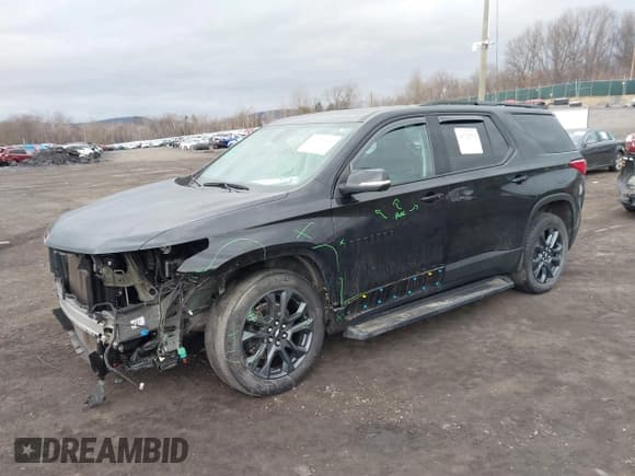 ✅ 2021 Chevrolet Traverse RS • VIN: 1GNEVJKW1MJ266519 • Lot: 41722070. Wystawiony na IAAI z przebiegiem 76 607 mil. Bezpłatny archiwum sprzedaży aukcyjnych z USA i szczegółowy raport historii pojazdu na DreamBid. Zdjęcie 17.