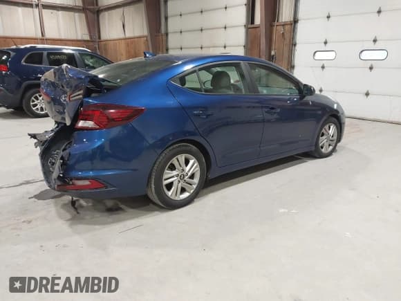 ✅ 2019 Hyundai Elantra Value Edition • VIN: 5NPD84LF9KH484533 • Lot: 43212457. Wystawiony na IAAI z przebiegiem 73 603 mil. Bezpłatny archiwum sprzedaży aukcyjnych z USA i szczegółowy raport historii pojazdu na DreamBid. Zdjęcie 4.