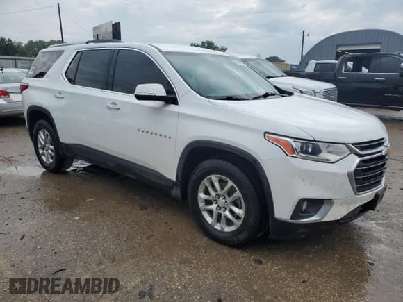✅ 2018 Chevrolet Traverse LT Cloth • VIN: 1GNEVGKW7JJ125811 • Lot: 67689164. Listed on Copart with 154,084 mi. Free auction sales archive from the USA and detailed vehicle history report at DreamBid. Image 4.