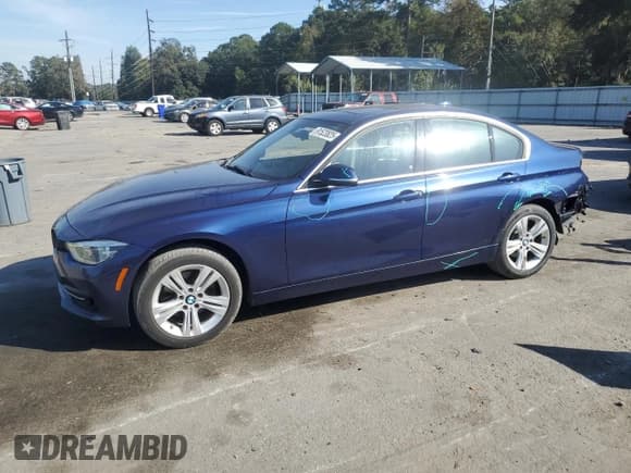 ✅ 2018 BMW 3 Series 330i • VIN: WBA8B9G56JNU99634 • Лот: 91523825. Опубликован ранее на Copart с пробегом 93 342 миль. Бесплатный доступ к архиву аукционных продаж из США и подробный отчёт об истории автомобиля на DreamBid. Изображение 1.