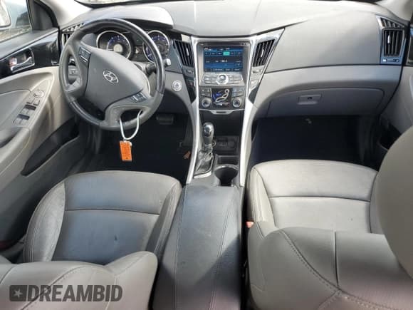 ✅ 2012 Hyundai Sonata Limited • VIN: 5NPEC4ACXCH500400 • Lot: 74188214. Listed on Copart with 149,117 mi. Free auction sales archive from the USA and detailed vehicle history report at DreamBid. Image 8.