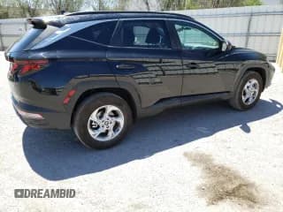 ✅ 2024 Hyundai Tucson SEL • VIN: 5NMJBCDE4RH379801 • Lot: 61755904. Wystawiony na Copart z przebiegiem 5 600 mil. Bezpłatny archiwum sprzedaży aukcyjnych z USA i szczegółowy raport historii pojazdu na DreamBid. Zdjęcie 3.