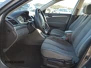 ✅ 2010 Hyundai Sonata GLS • VIN: 5NPET4AC7AH651496 • Лот: 81893054. Опубликован ранее на Copart с пробегом 174 114 миль. Бесплатный доступ к архиву аукционных продаж из США и подробный отчёт об истории автомобиля на DreamBid. Изображение 7.