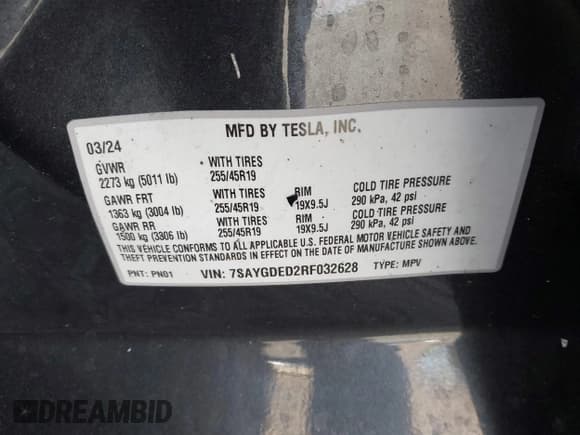 ✅ 2024 Tesla Model Y • VIN: 7SAYGDED2RF032628 • Lot: 42507569. Wystawiony na IAAI z przebiegiem 22 845 mil. Bezpłatny archiwum sprzedaży aukcyjnych z USA i szczegółowy raport historii pojazdu na DreamBid. Zdjęcie 9.