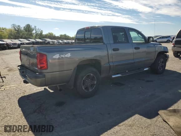2007 Dodge Dakota SLT с VIN 1D7HW48K97S129387, выставлен на аукционе Copart как лот 74878664 с пробегом 137 525 миль миль и Списание • Salvage title. История ставок и продаж доступна на DreamBid. Изображение 3.