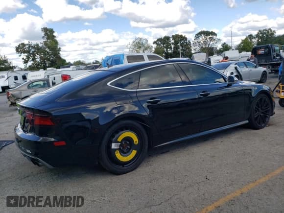✅ 2018 Audi S7 Prestige • VIN: WAU2FAFC1JN090694 • Lot: 72414024. Wystawiony na Copart z przebiegiem 71 184 mil. Bezpłatny archiwum sprzedaży aukcyjnych z USA i szczegółowy raport historii pojazdu na DreamBid. Zdjęcie 3.