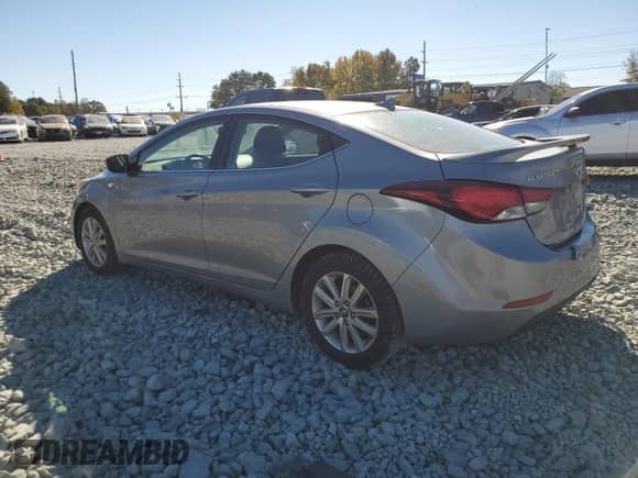 2015 Hyundai Elantra SE с VIN KMHDH4AE8FU281747, выставлен на аукционе Copart как лот 82620905 с пробегом 196 769 миль миль и Списание • Salvage title. История ставок и продаж доступна на DreamBid. Изображение 2.