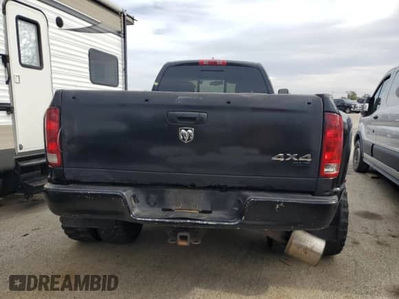2005 Dodge 3500 SLT z VIN 3D7MS48C85G847049, wystawiony jako Copart lot #86291085 z przebiegiem 512 371 mil mil oraz Szkoda całkowita • Salvage title. Historia ofert i sprzedaży dostępna na DreamBid. Obrazek 6.
