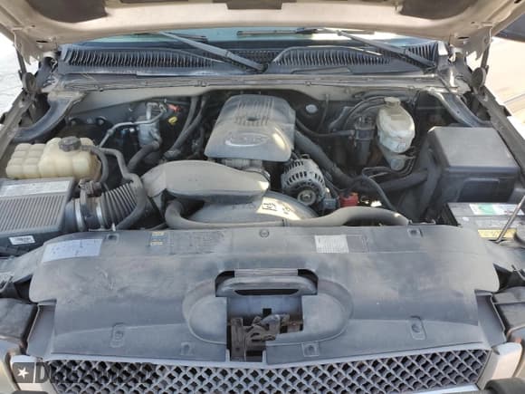 ✅ 2004 Chevrolet Silverado 1500 Z71 • VIN: 2GCEK19T541282617 • Лот: 86087845. Опубликован ранее на Copart с пробегом Не указан. Бесплатный доступ к архиву аукционных продаж из США и подробный отчёт об истории автомобиля на DreamBid. Изображение 11.