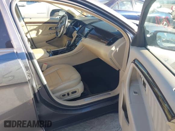 ✅ 2013 Ford Taurus Limited • VIN: 1FAHP2F80DG231071 • Lot: 43360372. Listed on IAAI with 166,411 mi. Free auction sales archive from the USA and detailed vehicle history report at DreamBid. Image 5.