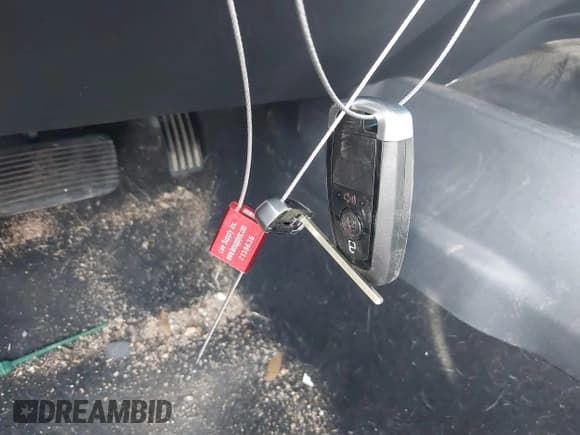 ✅ 2021 Ford Bronco • VIN: 1FMDE5BHXMLB01758 • Lot: 41418048. Listed on IAAI with 31,652 mi. Free auction sales archive from the USA and detailed vehicle history report at DreamBid. Image 11.