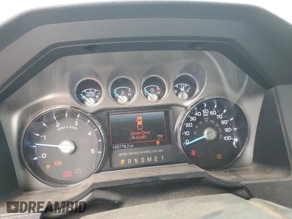 ✅ 2015 Ford F-250 Lariat • VIN: 1FT7W2BT6FEA07174 • Lot: 91623205. Listed on Copart with 155,778 mi. Free auction sales archive from the USA and detailed vehicle history report at DreamBid. Image 9.