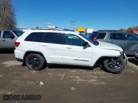 ✅ 2019 Jeep Grand Cherokee Upland • VIN: 1C4RJFAG6KC641920 • Lot: 41661759. Listed on IAAI with 99,785 mi. Free auction sales archive from the USA and detailed vehicle history report at DreamBid. Image 13.