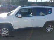 ✅ 2017 Jeep Renegade Latitude • VIN: ZACCJBBB7HPF40486 • Lot: 43867596. Listed on IAAI with 74,748 mi. Free auction sales archive from the USA and detailed vehicle history report at DreamBid. Image 14.