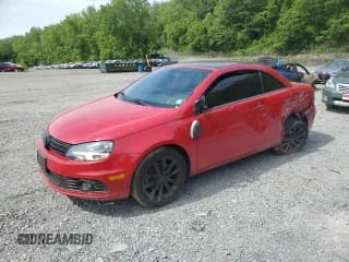 ✅ 2014 Volkswagen Eos Komfort • VIN: WVWBW8AH4EV005481 • Лот: 57950405. Опубликован ранее на Copart с пробегом 110 032 миль. Бесплатный доступ к архиву аукционных продаж из США и подробный отчёт об истории автомобиля на DreamBid. Изображение 1.