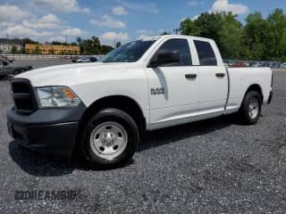 2018 Ram 1500 Tradesman z VIN 1C6RR7FG2JS249486, wystawiony jako Copart lot #60996115 z przebiegiem 109 421 mil mil oraz Czysty tytuł • Clean title. Historia ofert i sprzedaży dostępna na DreamBid. Obrazek 1.