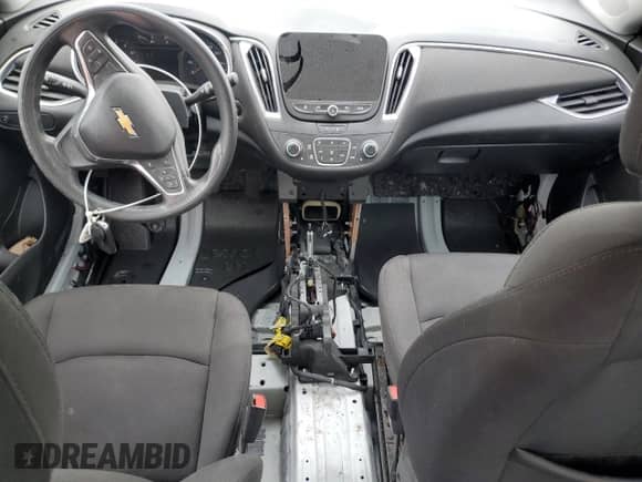 2020 Chevrolet Malibu LT с VIN 1G1ZD5STXLF050043, выставлен на аукционе Copart как лот 80813355 с пробегом 97 723 миль миль и Списание • Salvage title. История ставок и продаж доступна на DreamBid. Изображение 8.