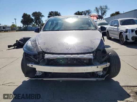 ✅ 2023 Tesla Model Y • VIN: 7SAYGDED4PF941029 • Лот: 82220065. Опубликован ранее на Copart с пробегом 34 789 миль. Бесплатный доступ к архиву аукционных продаж из США и подробный отчёт об истории автомобиля на DreamBid. Изображение 5.