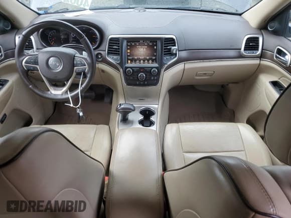 ✅ 2015 Jeep Grand Cherokee Overland • VIN: 1C4RJFCG0FC848046 • Lot: 49514795. Wystawiony na Copart z przebiegiem 212 688 mil. Bezpłatny archiwum sprzedaży aukcyjnych z USA i szczegółowy raport historii pojazdu na DreamBid. Zdjęcie 8.