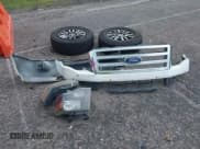 ✅ 2012 Ford Expedition Limited • VIN: 1FMJU2A55CEF54037 • Lot: 42014180. Wystawiony na IAAI z przebiegiem 209 086 mil. Bezpłatny archiwum sprzedaży aukcyjnych z USA i szczegółowy raport historii pojazdu na DreamBid. Zdjęcie 12.