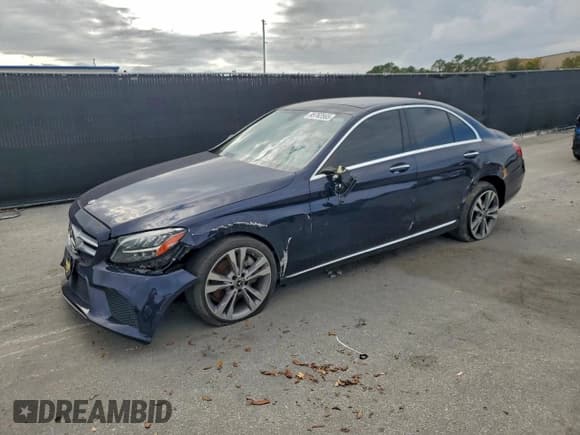 ✅ 2019 Mercedes-Benz C 300 • VIN: 55SWF8EB5KU303960 • Lot: 95763565. Listed on Copart with 63,632 mi. Free auction sales archive from the USA and detailed vehicle history report at DreamBid. Image 1.