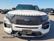 ✅ 2021 Ford Police Interceptor Utility • VIN: 1FM5K8AC5MNA02726 • Lot: 71567495. Wystawiony na Copart z przebiegiem 110 722 mil. Bezpłatny archiwum sprzedaży aukcyjnych z USA i szczegółowy raport historii pojazdu na DreamBid. Zdjęcie 5.