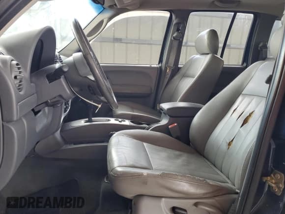 ✅ 2005 Jeep Liberty Limited • VIN: 1J8GK58KX5W536334 • Lot: 55015675. Listed on Copart with 252,672 mi. Free auction sales archive from the USA and detailed vehicle history report at DreamBid. Image 7.