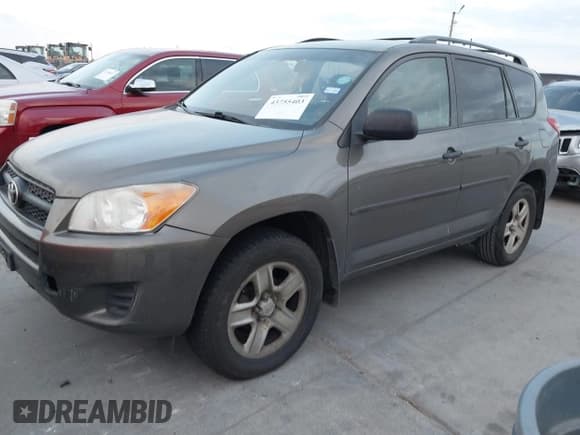 ✅ 2010 Toyota RAV4 • VIN: 2T3ZF4DV2AW029211 • Lot: 43755403. Listed on IAAI with 172,386 mi. Free auction sales archive from the USA and detailed vehicle history report at DreamBid. Image 2.