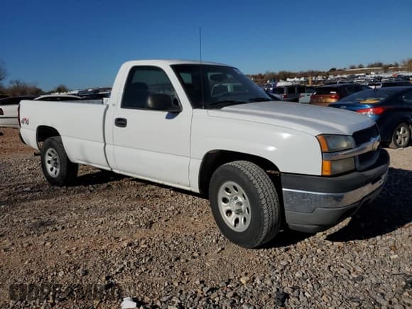 ✅ 2005 Chevrolet Silverado 1500 Z71 • VIN: 1GCEK14T05Z323428 • Лот: 84208324. Опубликован ранее на Copart с пробегом 143 828 миль. Бесплатный доступ к архиву аукционных продаж из США и подробный отчёт об истории автомобиля на DreamBid. Изображение 4.