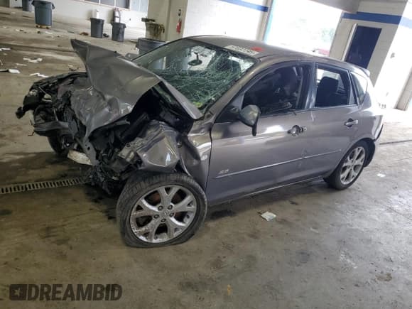 ✅ 2007 Mazda 3 S Sport • VIN: JM1BK143971678229 • Lot: 57037745. Wystawiony na Copart z przebiegiem Nie podano. Bezpłatny archiwum sprzedaży aukcyjnych z USA i szczegółowy raport historii pojazdu na DreamBid. Zdjęcie 1.