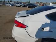 ✅ 2020 Ford Fusion SE • VIN: 3FA6P0LU5LR266094 • Lot: 43575328. Wystawiony na IAAI z przebiegiem 159 974 mil. Bezpłatny archiwum sprzedaży aukcyjnych z USA i szczegółowy raport historii pojazdu na DreamBid. Zdjęcie 21.