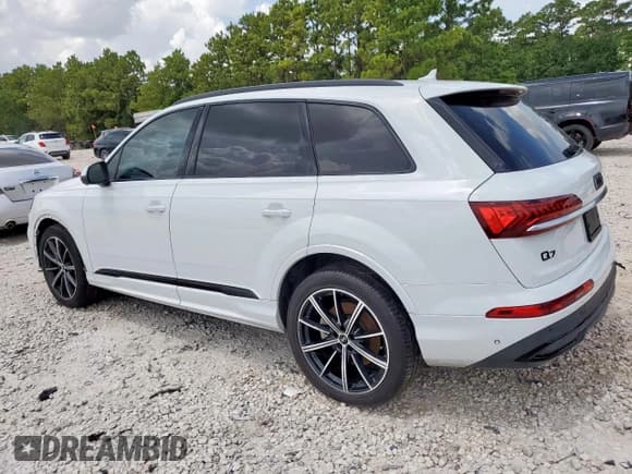 ✅ 2021 Audi Q7 Prestige • VIN: WA1VXAF74MD022197 • Lot: 63294435. Listed on Copart with 99,620 mi. Free auction sales archive from the USA and detailed vehicle history report at DreamBid. Image 2.