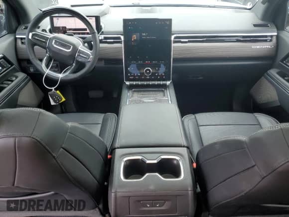 ✅ 2024 GMC Sierra 1500 • VIN: 1GT401ELXRU400860 • Lot: 80924785. Listed on Copart with 12,787 mi. Free auction sales archive from the USA and detailed vehicle history report at DreamBid. Image 8.