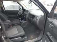 ✅ 2013 Jeep Patriot Sport • VIN: 1C4NJRBBXDD101308 • Lot: 43858308. Listed on IAAI with 122,716 mi. Free auction sales archive from the USA and detailed vehicle history report at DreamBid. Image 5.