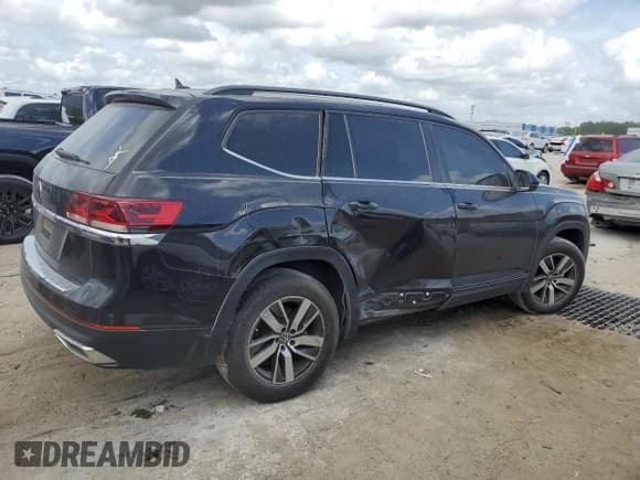 ✅ 2022 Volkswagen Atlas SE • VIN: 1V2DP2CA2NC554450 • Lot: 51267765. Listed on Copart with 48,895 mi. Free auction sales archive from the USA and detailed vehicle history report at DreamBid. Image 3.