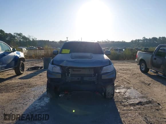 ✅ 2022 Chevrolet Colorado 4WD ZR2 • VIN: 1GCGTEEN0N1305930 • Лот: 41823662. Опубликован ранее на IAAI с пробегом 25 431 миль. Бесплатный доступ к архиву аукционных продаж из США и подробный отчёт об истории автомобиля на DreamBid. Изображение 13.