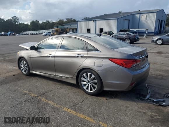 ✅ 2014 Hyundai Sonata Limited • VIN: 5NPEC4AC7EH895705 • Lot: 85545185. Listed on Copart with 82,427 mi. Free auction sales archive from the USA and detailed vehicle history report at DreamBid. Image 2.