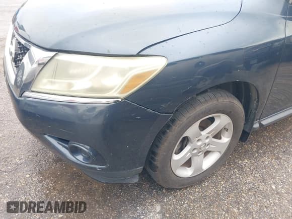 ✅ 2014 Nissan Pathfinder Platinum • VIN: 5N1AR2MN5EC677882 • Lot: 42446911. Listed on IAAI with 225,328 mi. Free auction sales archive from the USA and detailed vehicle history report at DreamBid. Image 6.