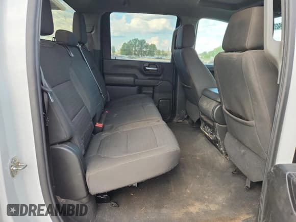 ✅ 2022 Chevrolet Silverado 2500HD LT • VIN: 1GC1YNEYXNF201515 • Лот: 84231315. Опубликован ранее на Copart с пробегом 109 736 миль. Бесплатный доступ к архиву аукционных продаж из США и подробный отчёт об истории автомобиля на DreamBid. Изображение 10.