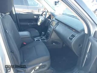 ✅ 2019 Ford Flex SEL • VIN: 2FMGK5C85KBA13122 • Lot: 43590884. Wystawiony na IAAI z przebiegiem 236 388 mil. Bezpłatny archiwum sprzedaży aukcyjnych z USA i szczegółowy raport historii pojazdu na DreamBid. Zdjęcie 5.