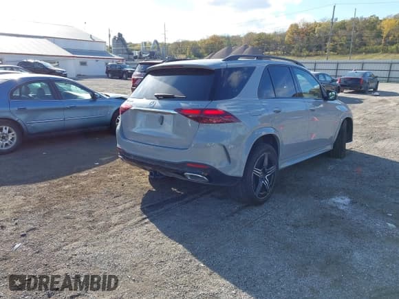 ✅ 2024 Mercedes-Benz GLE 450 • VIN: 4JGFB5KB7RB103574 • Lot: 43590686. Listed on IAAI with 41,489 mi. Free auction sales archive from the USA and detailed vehicle history report at DreamBid. Image 4.