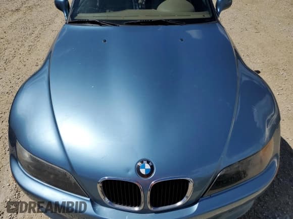 ✅ 2001 BMW Z3 2.5 • VIN: WBACN33411LM03450 • Лот: 74182304. Опубликован ранее на Copart с пробегом Не указан. Бесплатный доступ к архиву аукционных продаж из США и подробный отчёт об истории автомобиля на DreamBid. Изображение 11.
