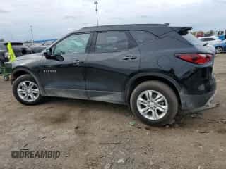 2022 Chevrolet Blazer LT z VIN 3GNKBCR44NS164529, wystawiony jako Copart lot #71461143 z przebiegiem 18 260 mil mil oraz . Historia ofert i sprzedaży dostępna na DreamBid. Obrazek 2.