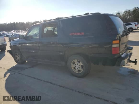 ✅ 2006 Chevrolet Suburban LS • VIN: 1GNEC16Z16J126581 • Лот: 89400975. Опубликован ранее на Copart с пробегом 271 755 миль. Бесплатный доступ к архиву аукционных продаж из США и подробный отчёт об истории автомобиля на DreamBid. Изображение 2.